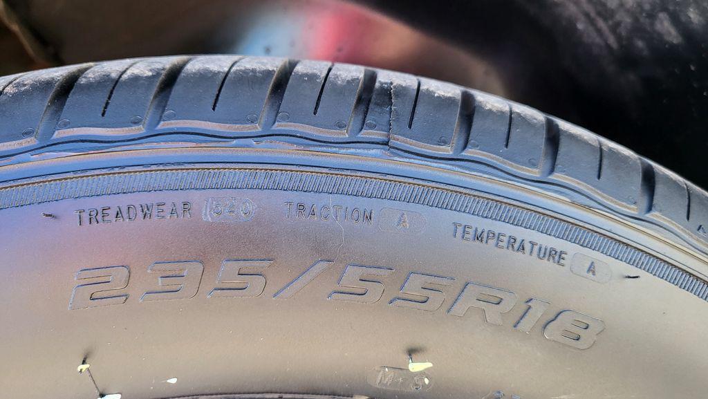 used 2013 Ford Taurus car, priced at $11,900