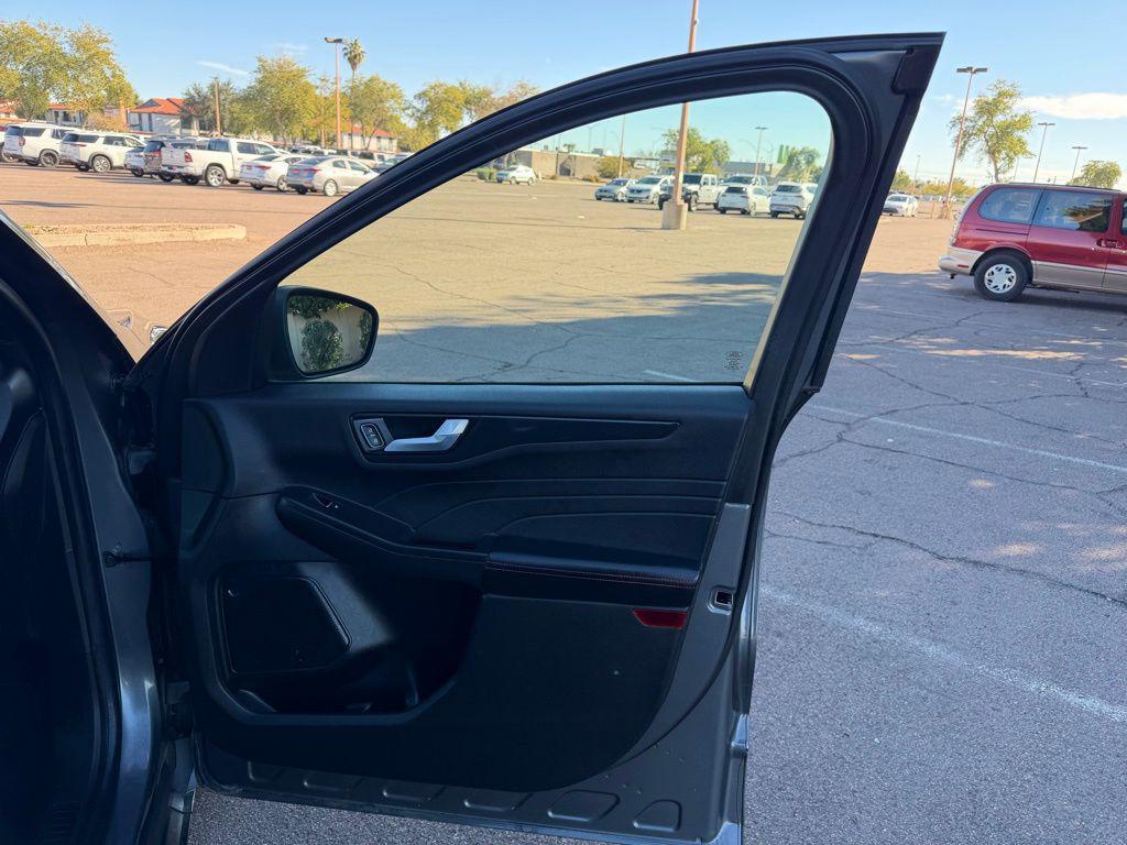 used 2023 Ford Escape car, priced at $21,490