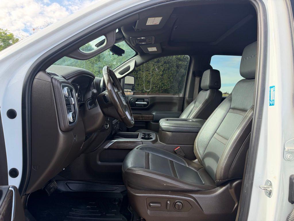 used 2021 GMC Sierra 2500 car, priced at $63,977