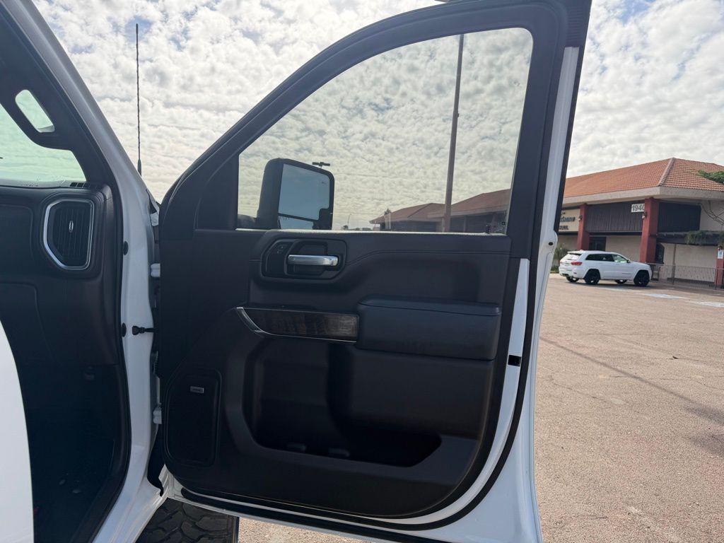 used 2021 GMC Sierra 2500 car, priced at $63,977