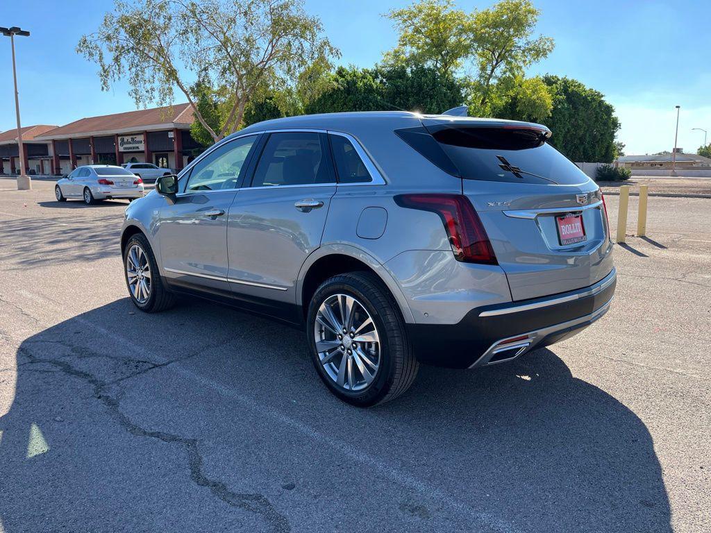used 2024 Cadillac XT5 car, priced at $30,990