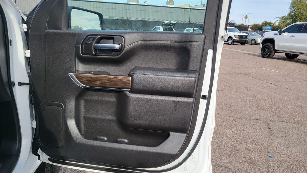 used 2021 Chevrolet Silverado 1500 car, priced at $34,995