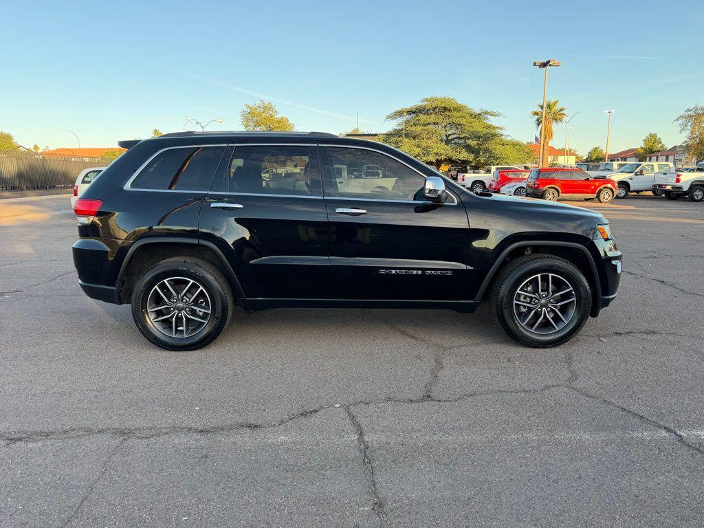 used 2019 Jeep Grand Cherokee car, priced at $17,995