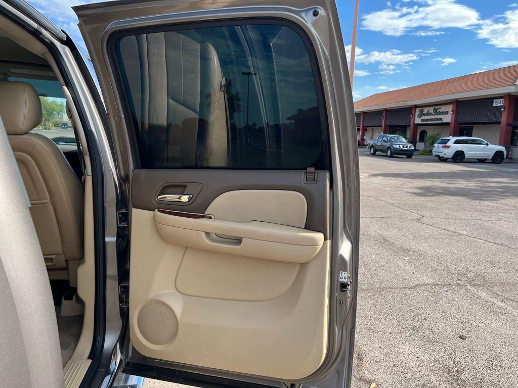 used 2014 GMC Sierra 2500 car, priced at $31,500