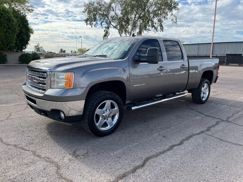 used 2014 GMC Sierra 2500 car, priced at $31,500