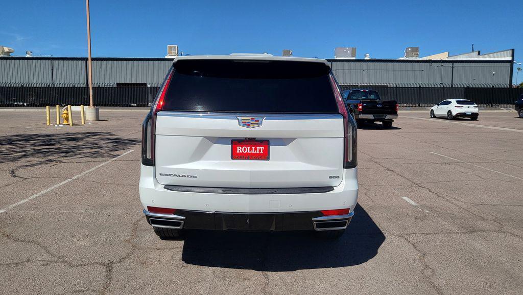 used 2021 Cadillac Escalade ESV car, priced at $58,995