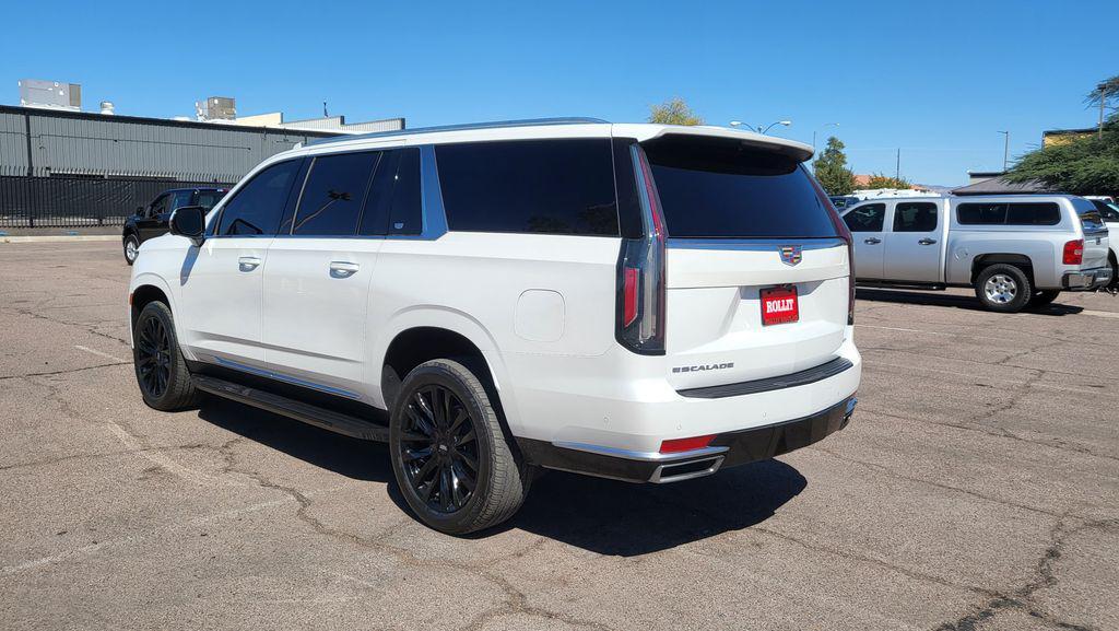 used 2021 Cadillac Escalade ESV car, priced at $58,995