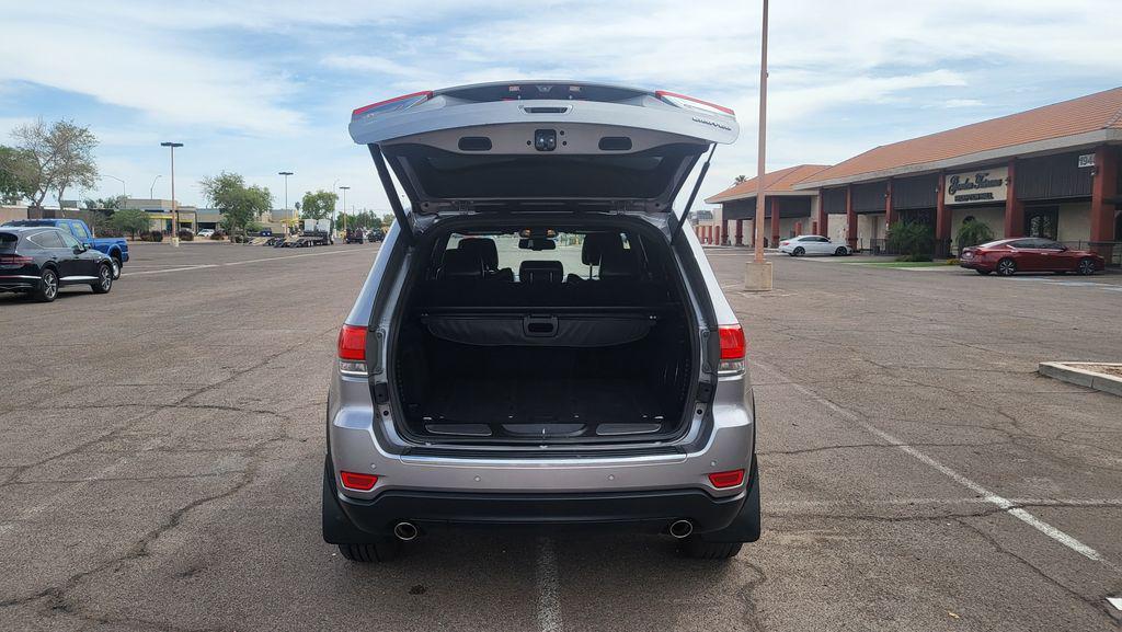 used 2014 Jeep Grand Cherokee car, priced at $15,500