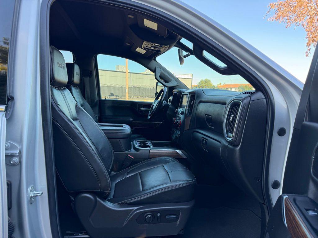 used 2022 Chevrolet Silverado 2500 car, priced at $54,995