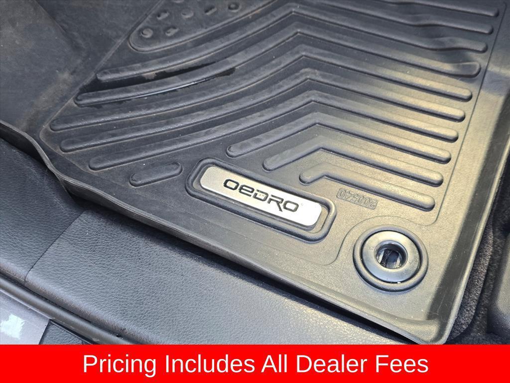 used 2019 Toyota Highlander car, priced at $24,267