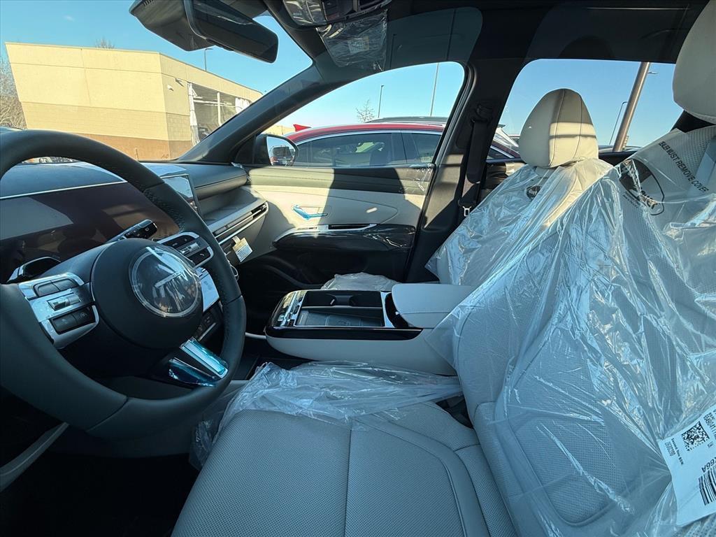 new 2026 Hyundai Tucson car, priced at $39,599
