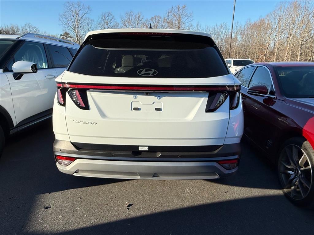 new 2026 Hyundai Tucson car, priced at $39,599