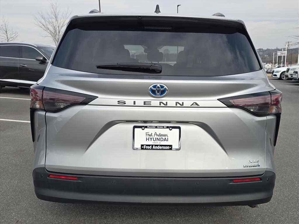 used 2024 Toyota Sienna car, priced at $34,364