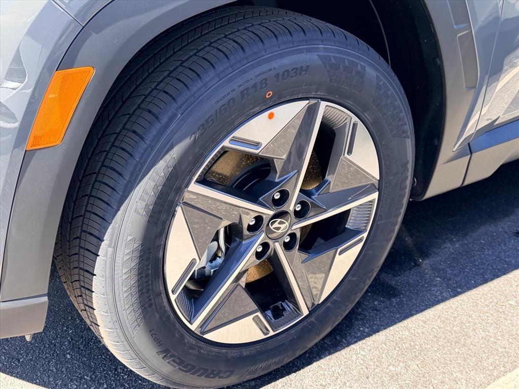 new 2026 Hyundai Tucson car, priced at $29,604