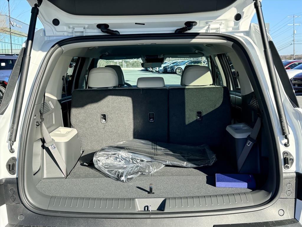 new 2026 Hyundai SANTA FE HEV car, priced at $36,372