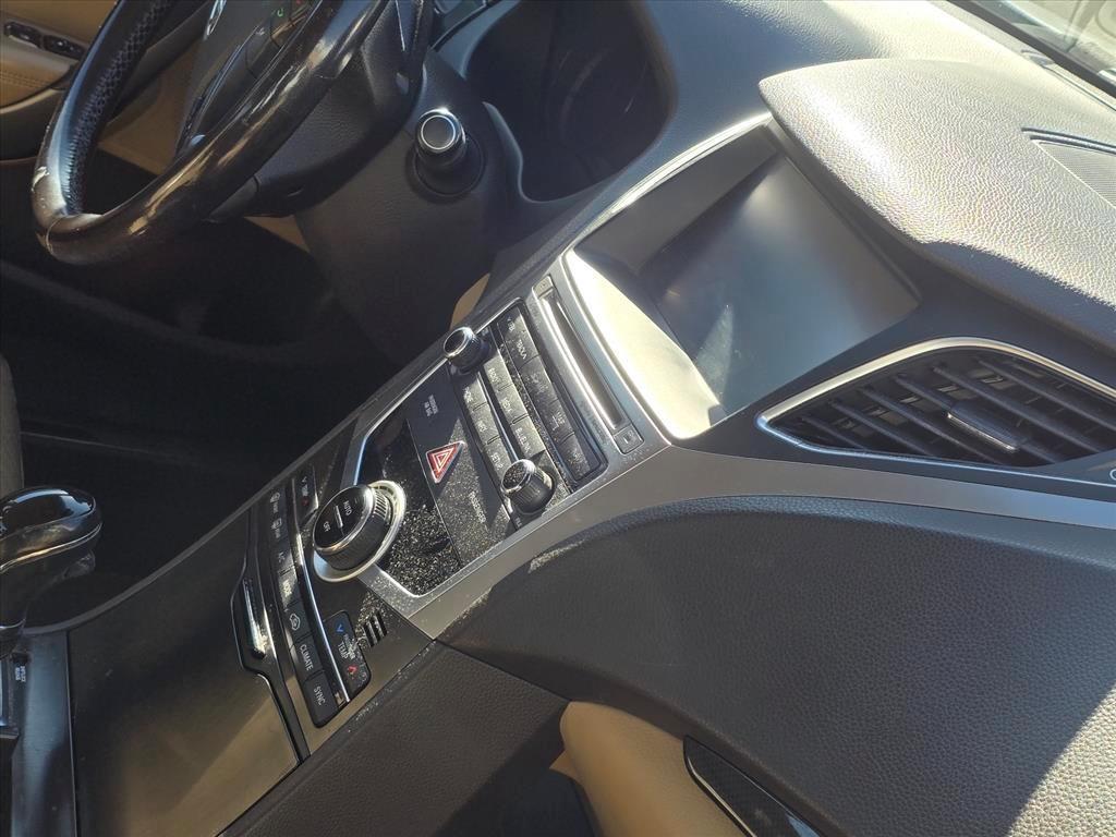 used 2015 Hyundai Azera car, priced at $9,433