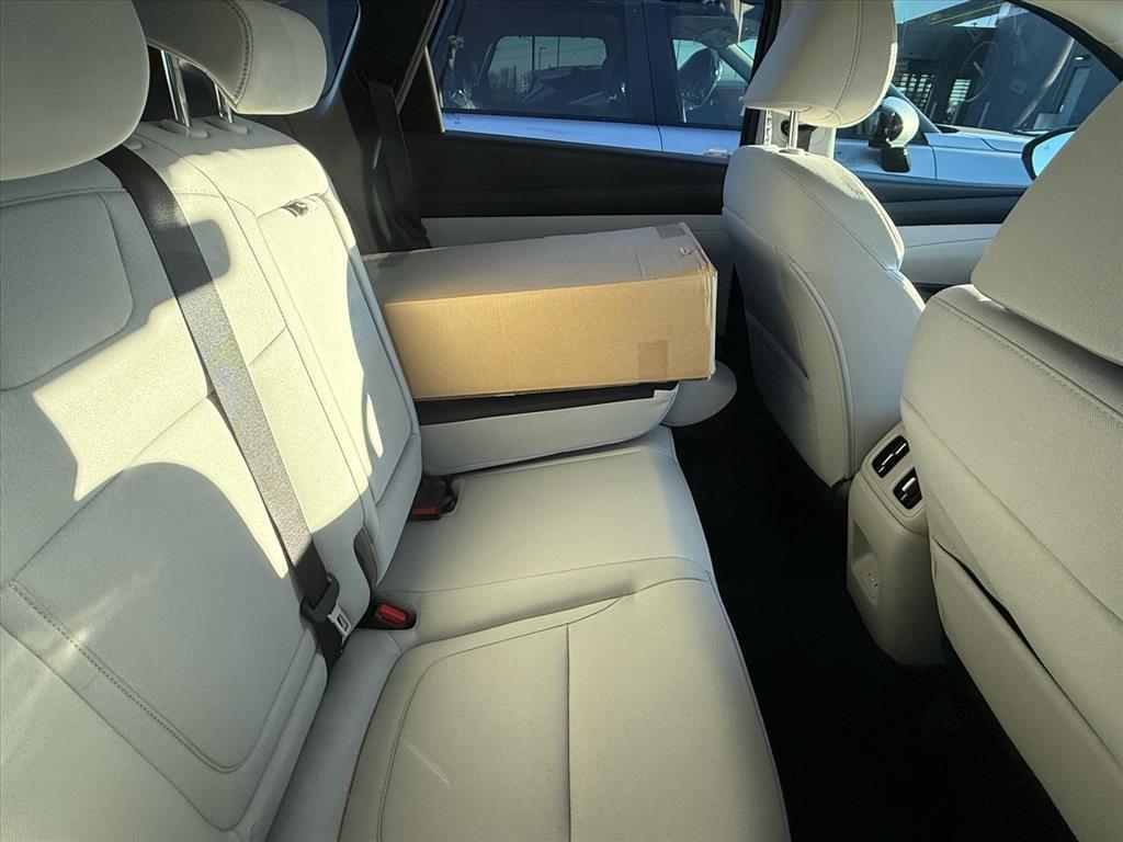 new 2026 Hyundai TUCSON Hybrid car, priced at $34,027