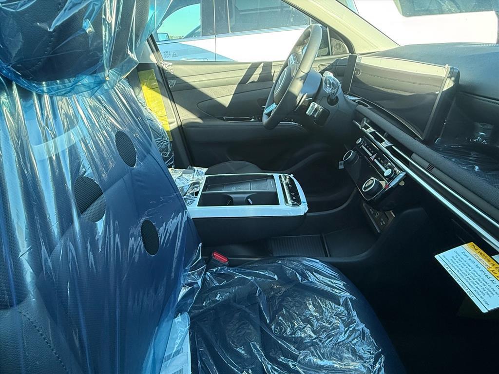 new 2026 Hyundai TUCSON Hybrid car, priced at $42,108