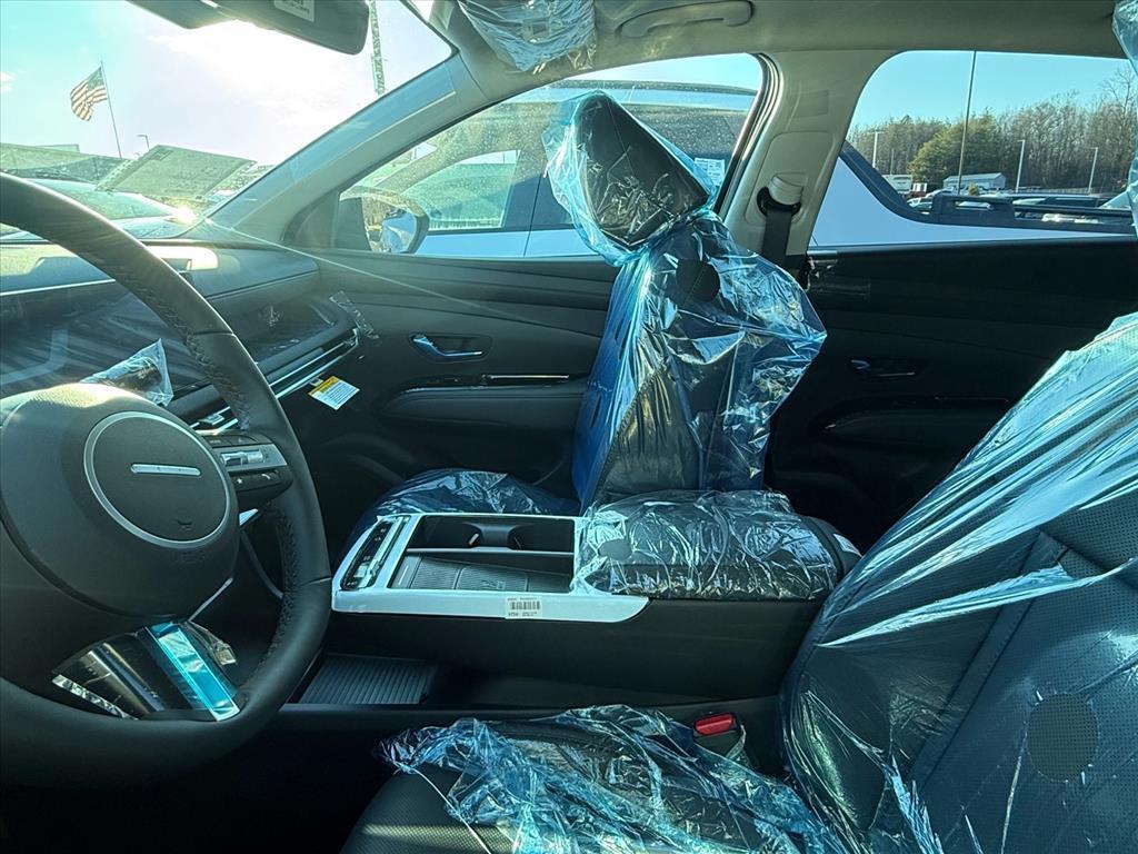 new 2026 Hyundai TUCSON Hybrid car, priced at $42,108