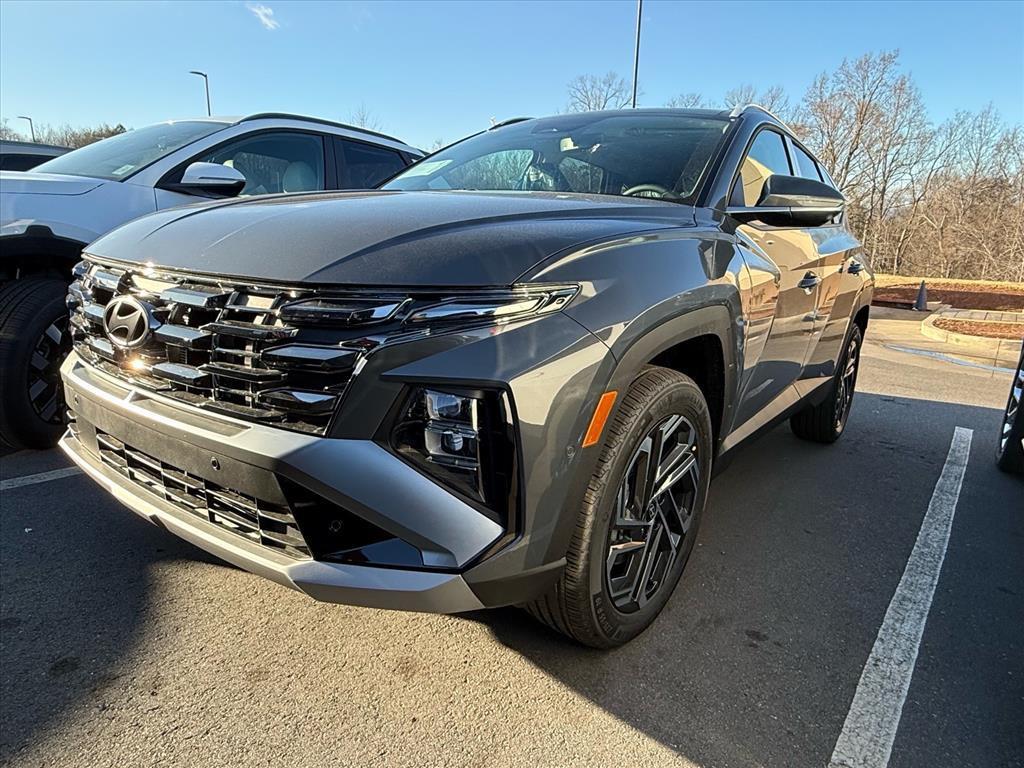 new 2026 Hyundai TUCSON Hybrid car, priced at $42,108
