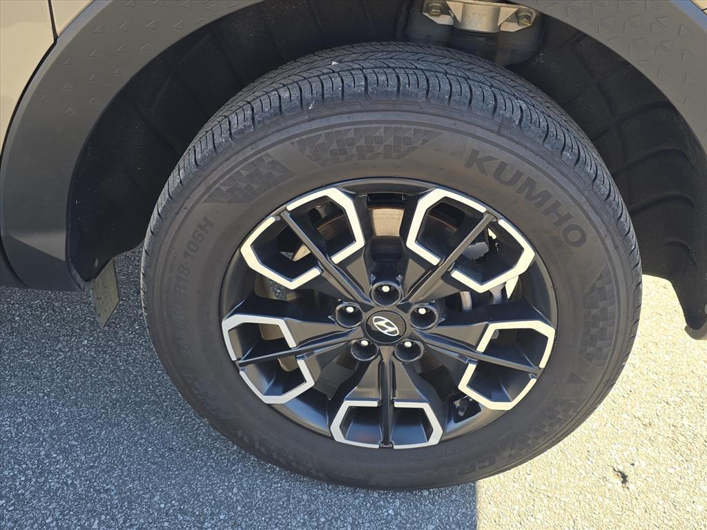 used 2024 Hyundai SANTA CRUZ car, priced at $22,932