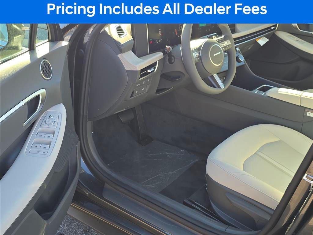 new 2026 Hyundai Sonata Hybrid car, priced at $28,470