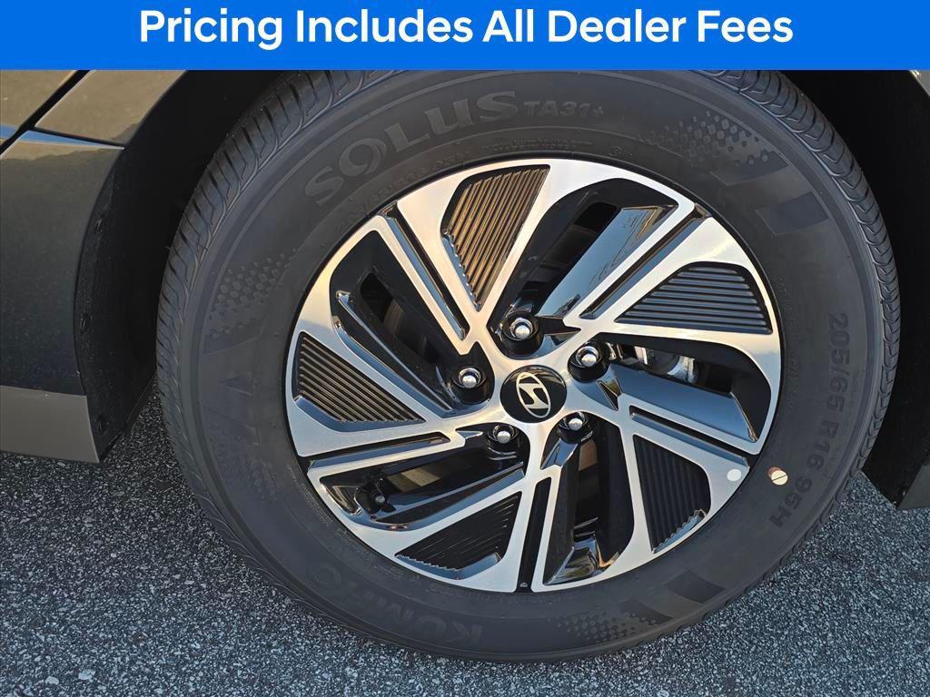 new 2026 Hyundai Sonata Hybrid car, priced at $28,470