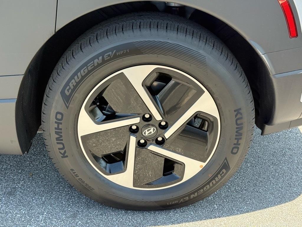 new 2026 Hyundai IONIQ 9 car, priced at $55,618