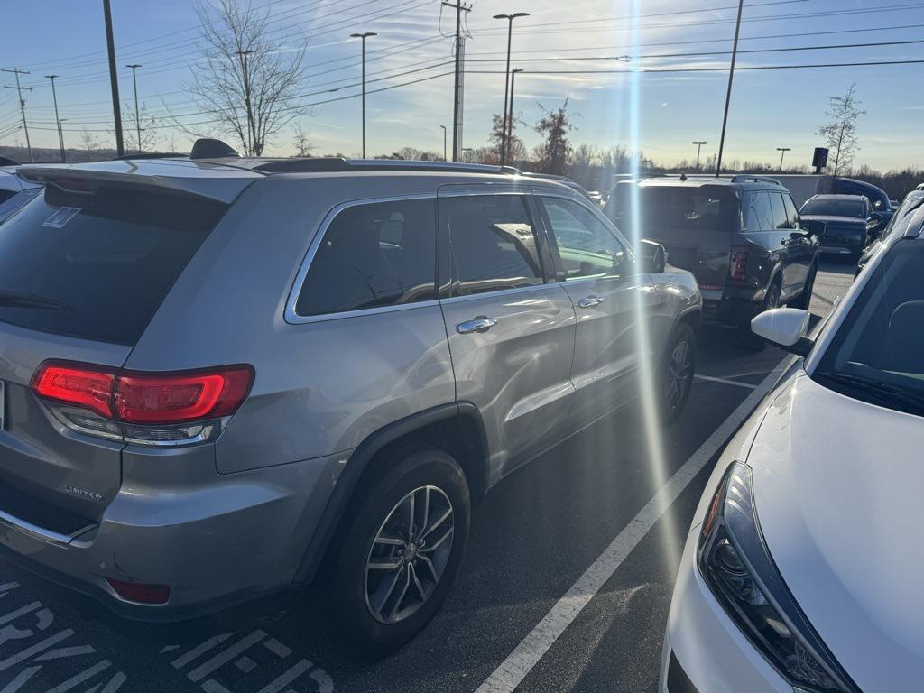 used 2017 Jeep Grand Cherokee car, priced at $12,794