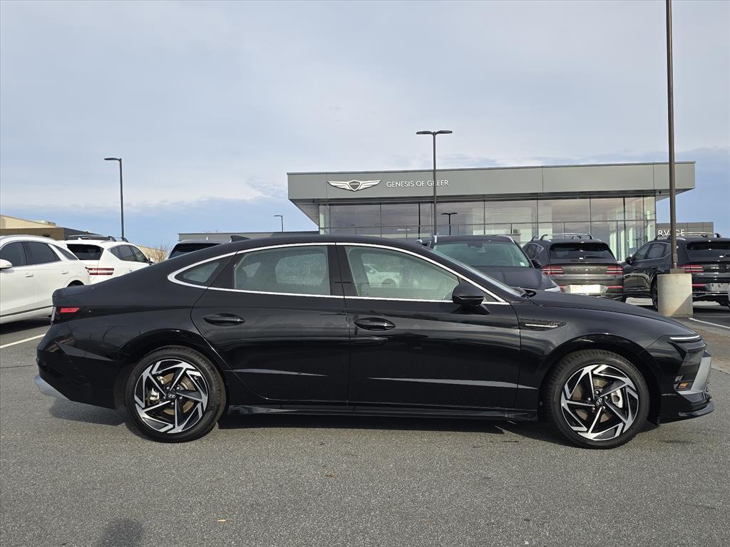 new 2026 Hyundai Sonata car, priced at $29,112