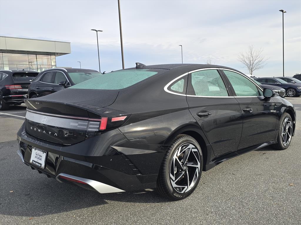 new 2026 Hyundai Sonata car, priced at $29,112