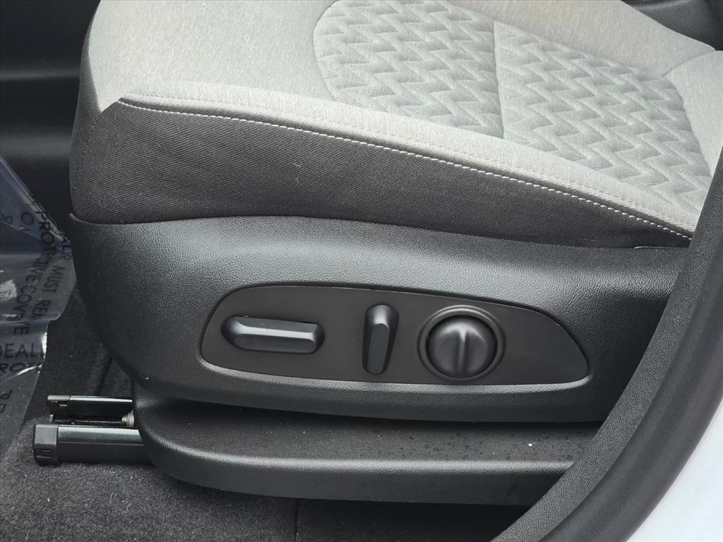 used 2023 Chevrolet Equinox car, priced at $19,845