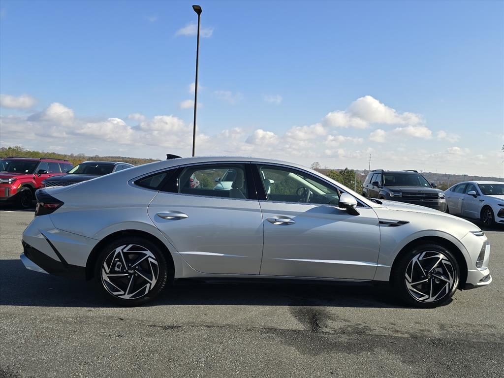 new 2026 Hyundai Sonata car, priced at $29,150