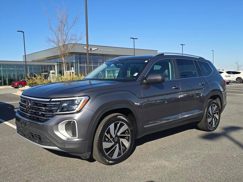 used 2024 Volkswagen Atlas car, priced at $35,772