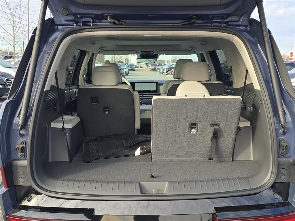 used 2025 Hyundai SANTA FE HEV car, priced at $36,555