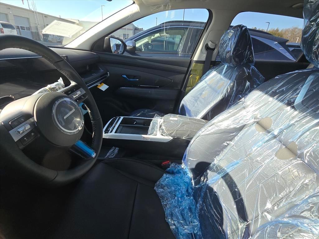 new 2026 Hyundai TUCSON Hybrid car, priced at $42,289