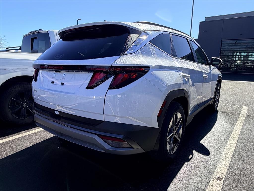 new 2026 Hyundai Tucson car, priced at $30,119