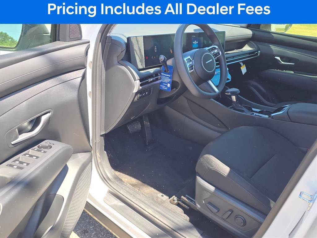 new 2026 Hyundai Tucson car, priced at $29,869