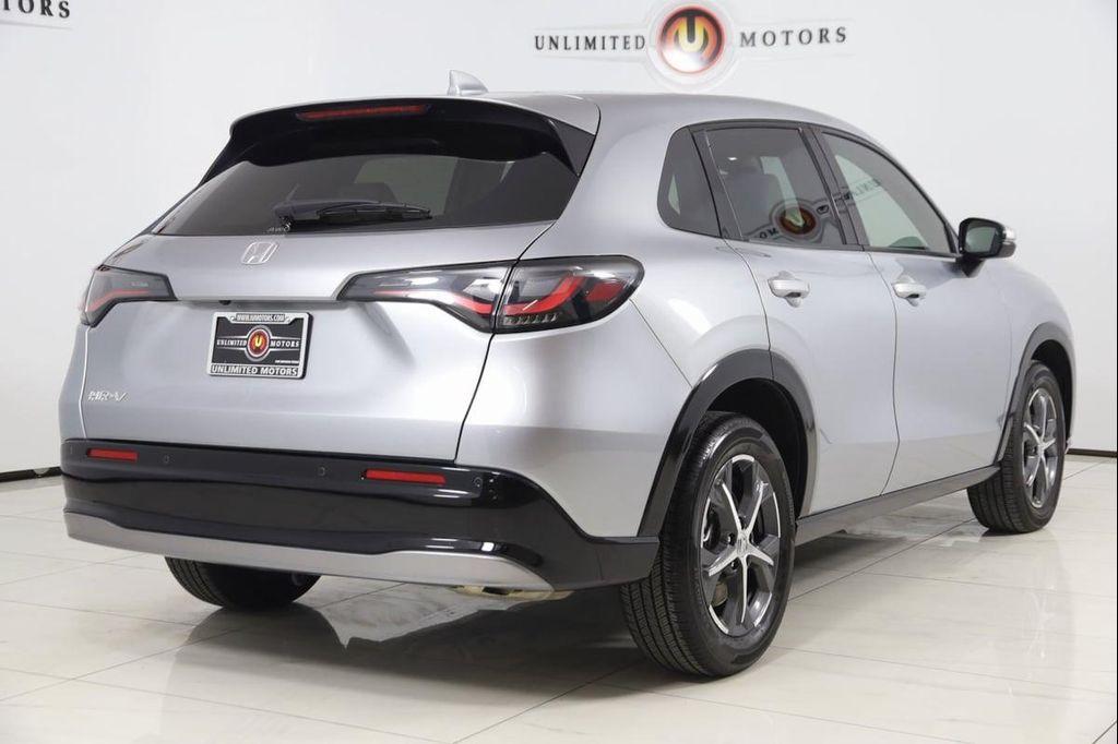 used 2025 Honda HR-V car, priced at $28,250