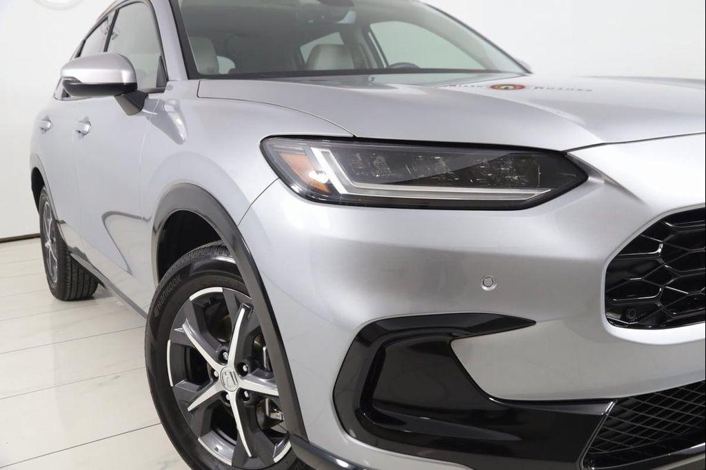 used 2025 Honda HR-V car, priced at $28,250