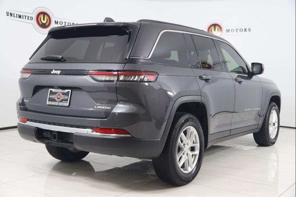 used 2025 Jeep Grand Cherokee car, priced at $33,990