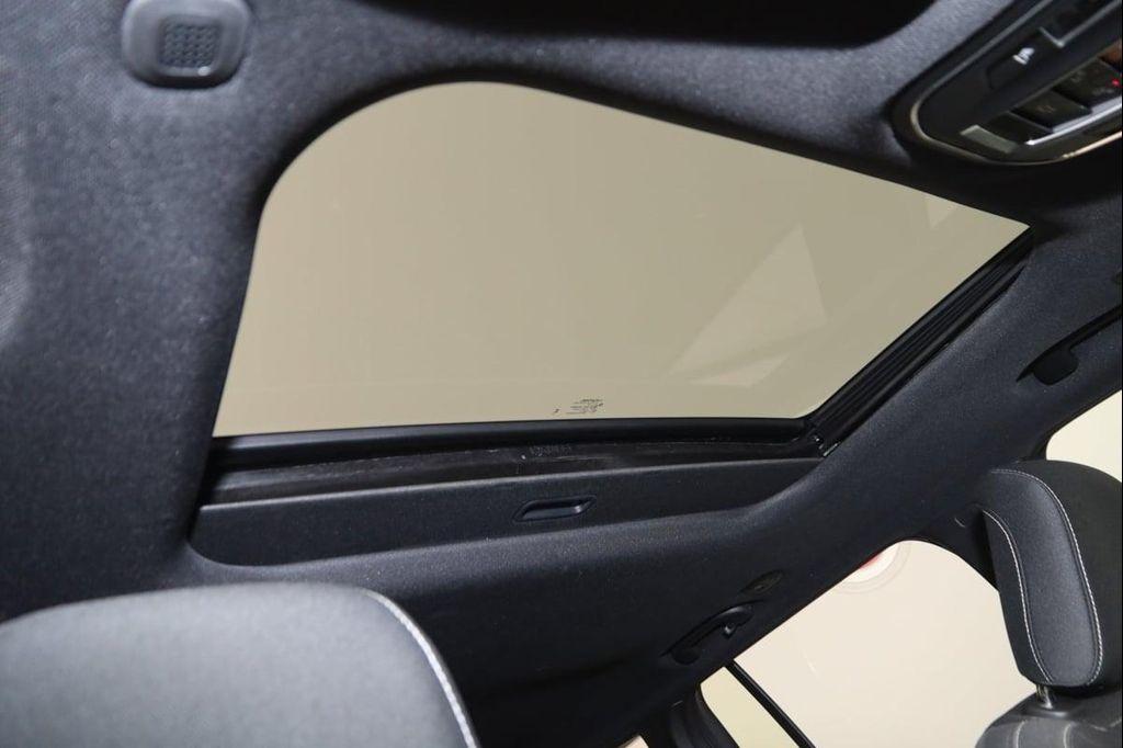 used 2025 Jeep Grand Cherokee car, priced at $33,990