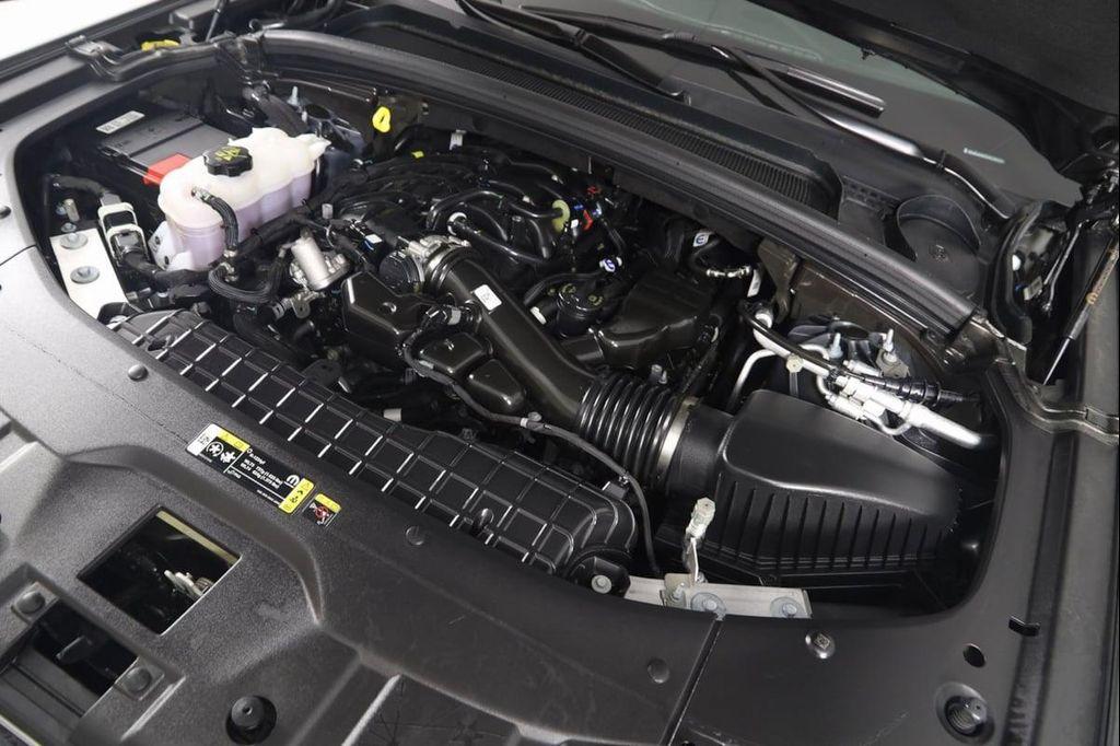 used 2025 Jeep Grand Cherokee car, priced at $33,990