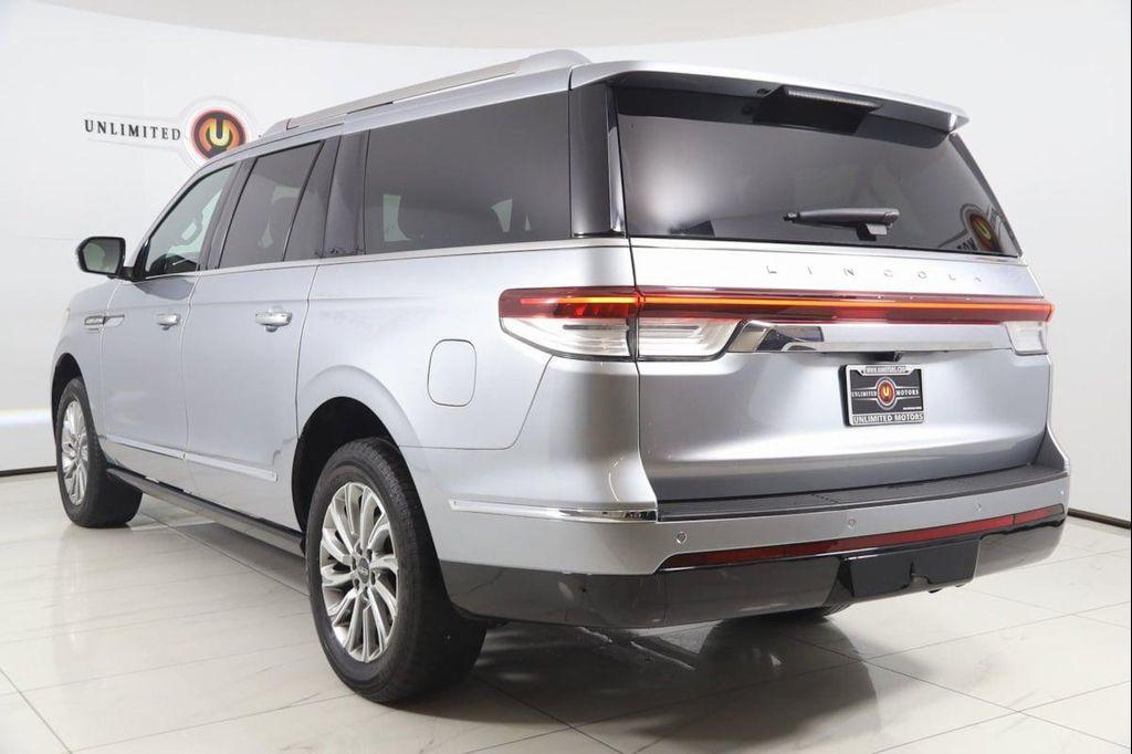 used 2024 Lincoln Navigator car, priced at $58,990