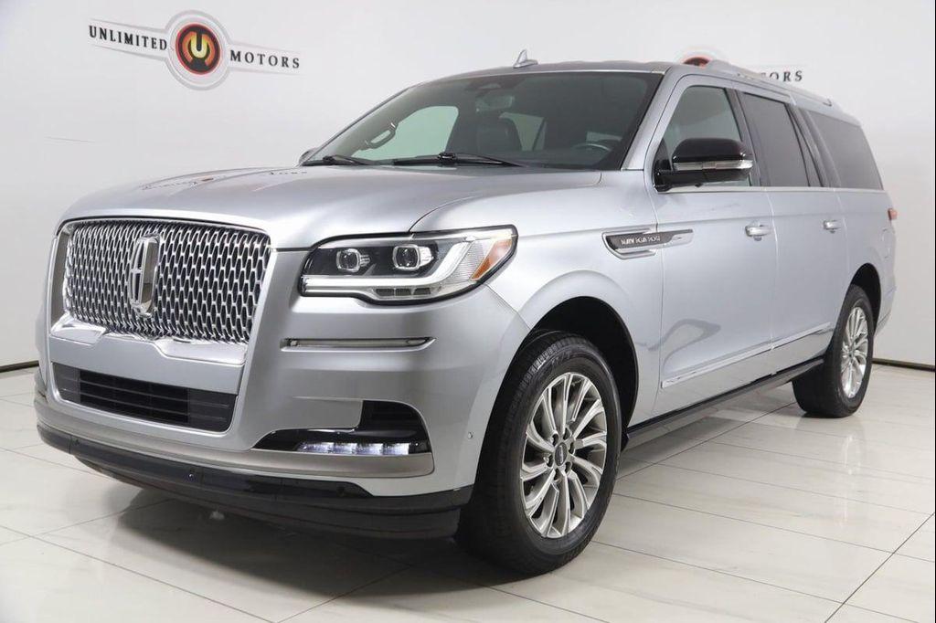used 2024 Lincoln Navigator car, priced at $58,990