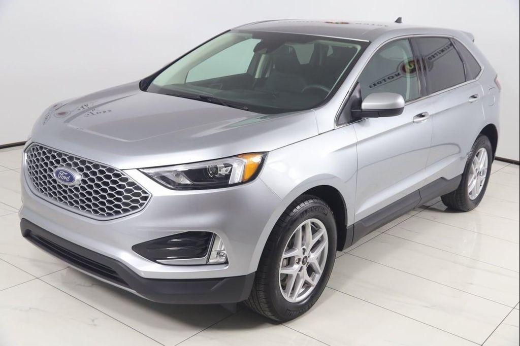 used 2024 Ford Edge car, priced at $26,500