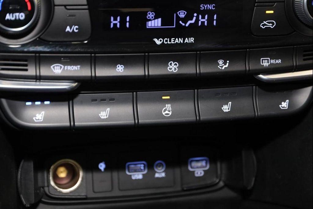 used 2020 Hyundai Santa Fe car, priced at $18,990