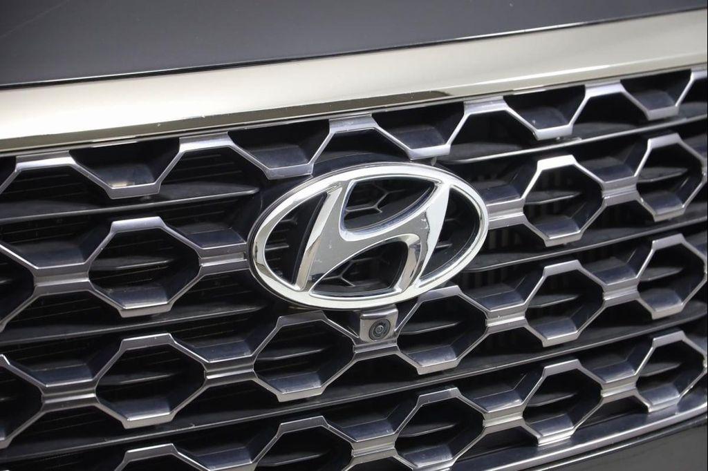 used 2020 Hyundai Santa Fe car, priced at $18,990