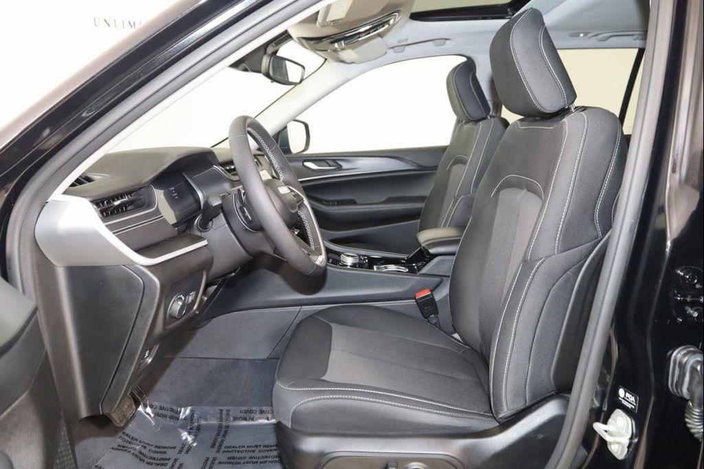 used 2023 Jeep Grand Cherokee car, priced at $26,990