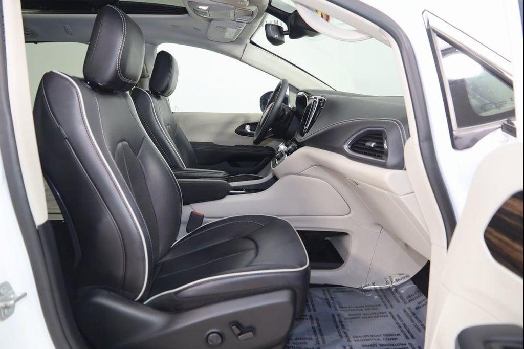 used 2024 Chrysler Pacifica car, priced at $34,990